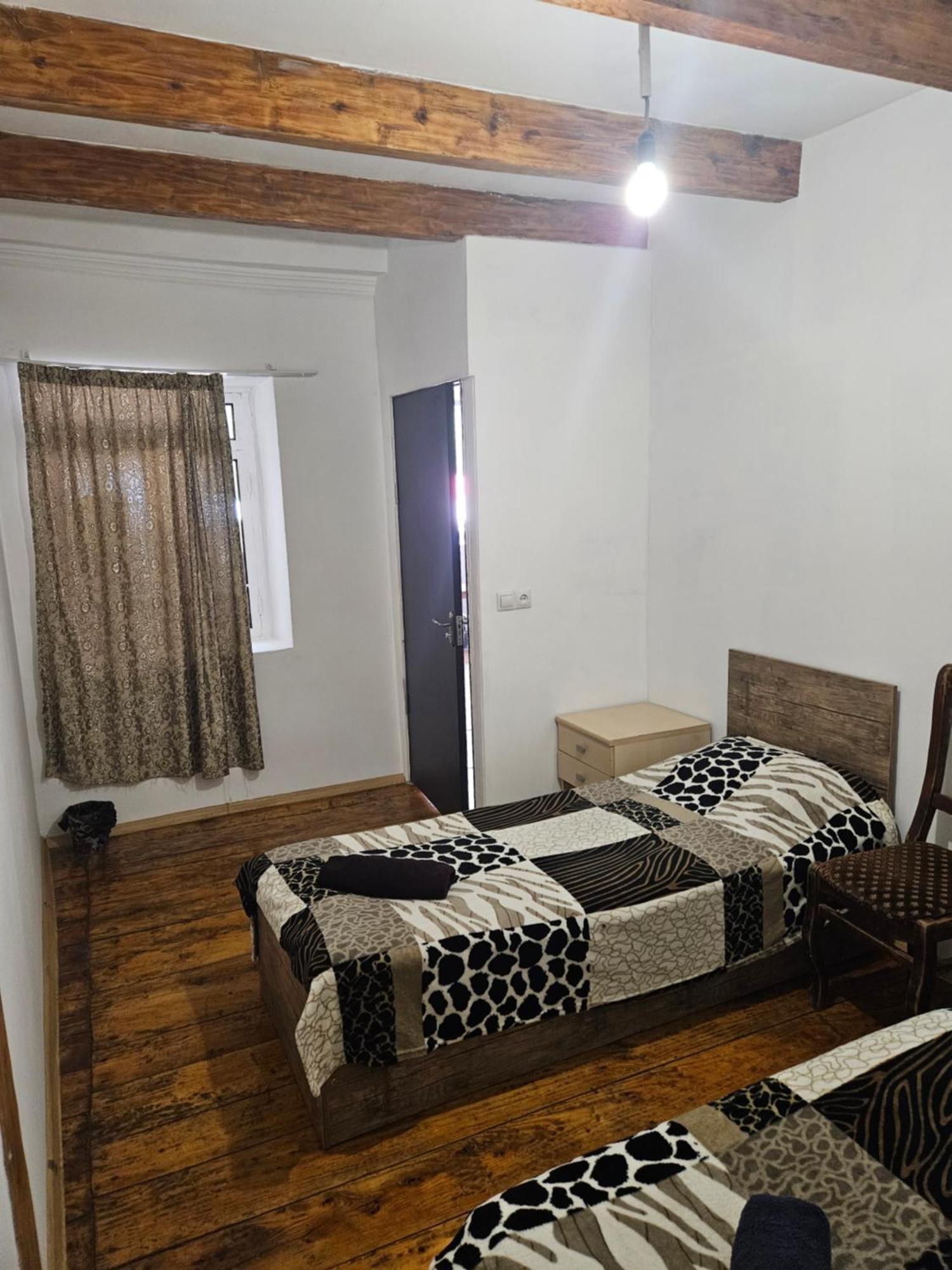 Guesthouse Svanuri Sakhli Ushguli Zewnętrze zdjęcie
