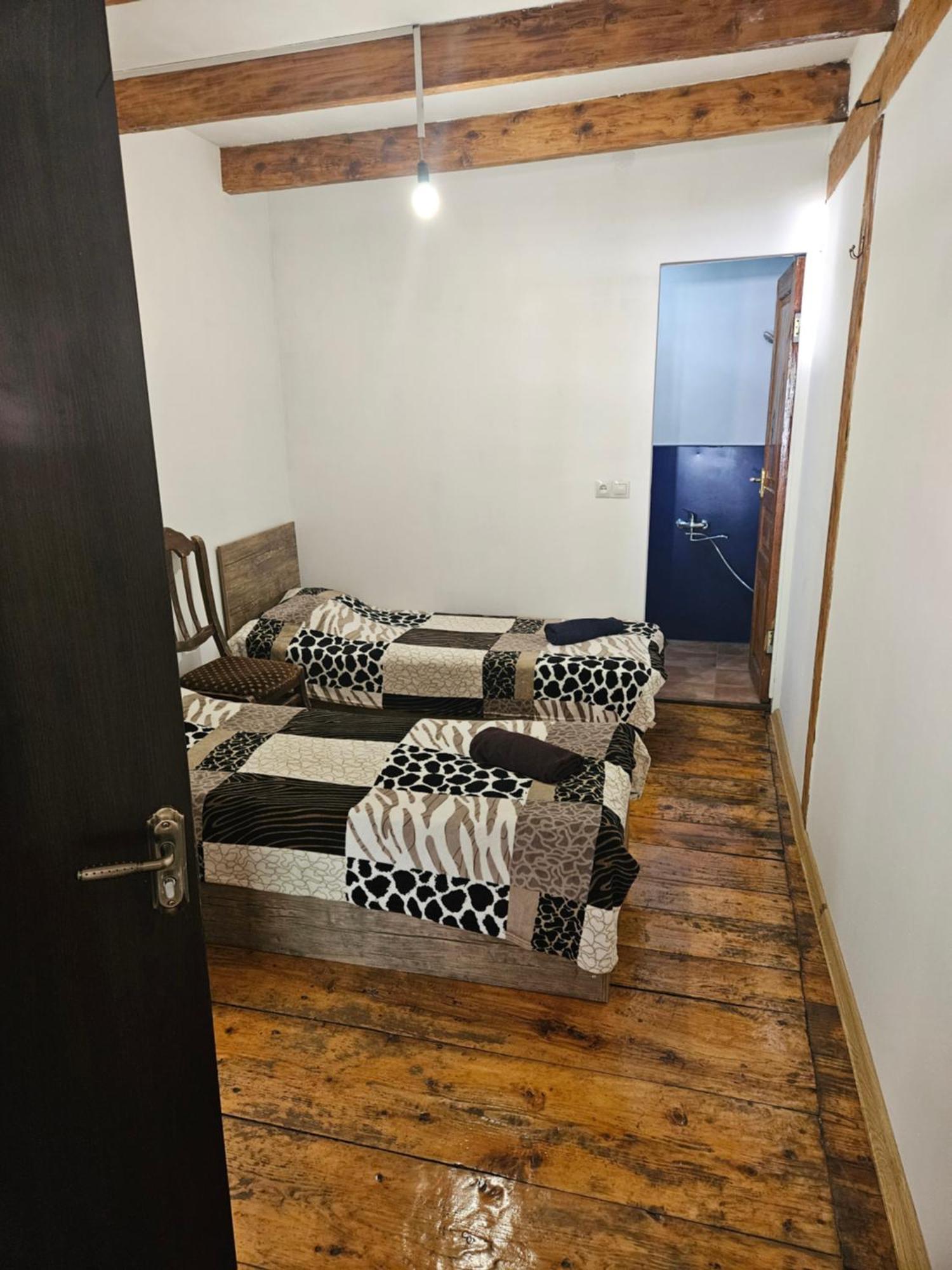 Guesthouse Svanuri Sakhli Ushguli Zewnętrze zdjęcie